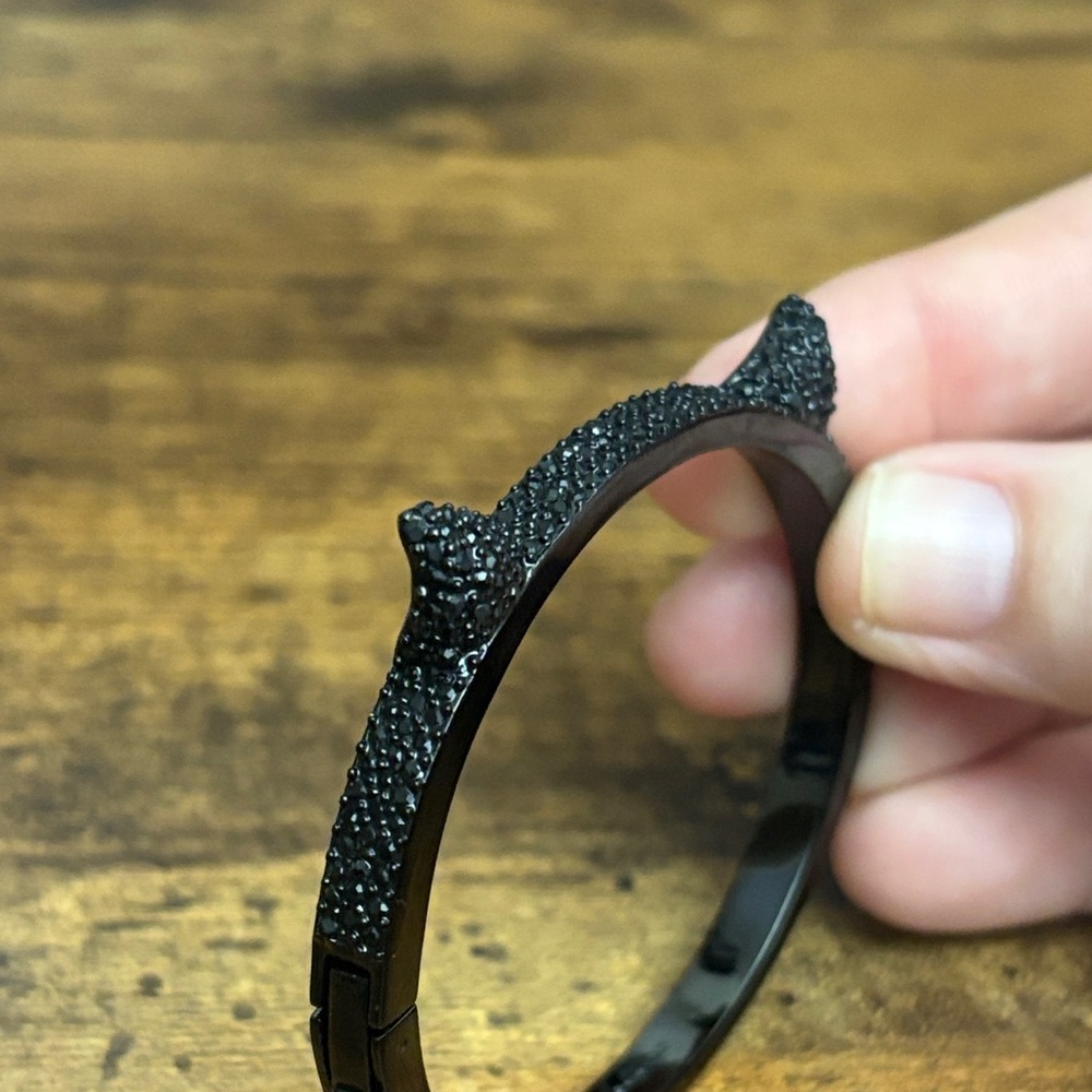 kate spade Black Cat Ear Bracelet - Picture 5 of 5